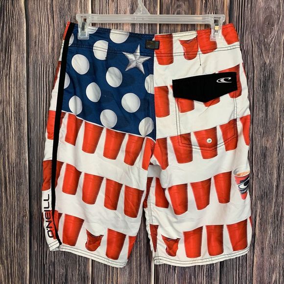 O'NEILL Mens Board Shorts Red Solo Cup Beer Pong American Flag Surf Trunks Sz 32 - Picture 2 of 9